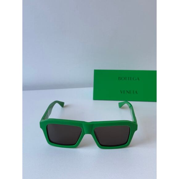 NEW Bottega Veneta BV1213S Green Unisex Sunglasses - Picture 3 of 5